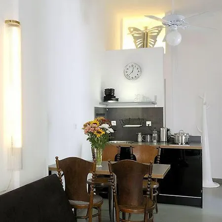 Athens Green Apartments Appartamento Atene