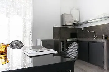 Athens Green Apartments * Atene