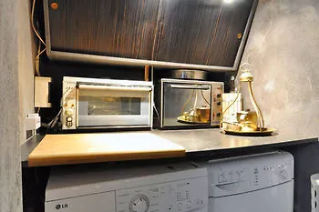 Athens Green Apartments Appartamento Atene