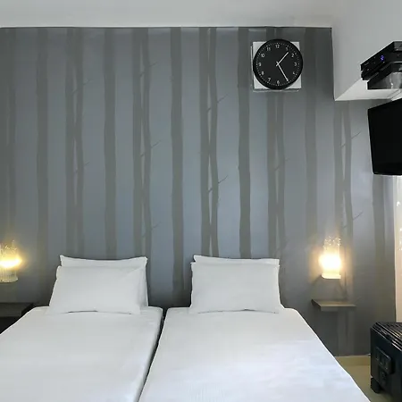 Athens Green Apartments Atene